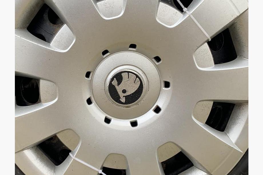 Skoda Autocollants de jantes 60mm 8932A (4 pcs) Image