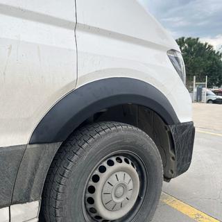 Extensions d'ailes larges (4 pcs, noires) Volkswagen Crafter 2016- photo 1