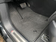 Lexus LX 500d/600 2022- Tapis de sol EVA noirs photo 1