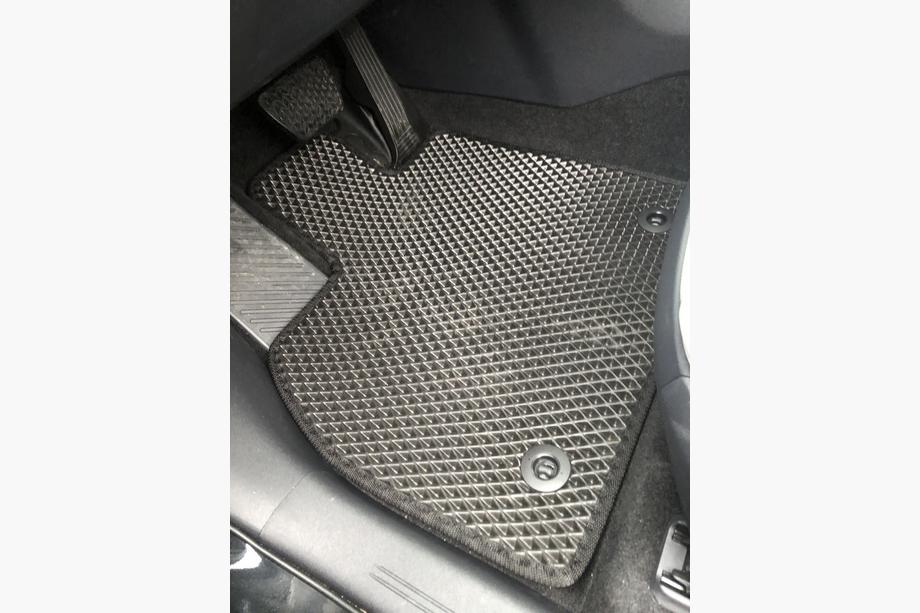Toyota bZ4X 2022- Tapis de sol EVA (noirs) Image