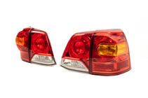 Toyota Land Cruiser 200 2007-2021 Feux arrière 2007-2015 (OEM) photo 3