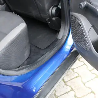 Couvre-seuils intérieurs EuroCap (5 pcs, ABS) Dacia Duster 2018-2024 photo 3