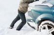Que faire si la voiture est coincée dans la neige ? photo 1