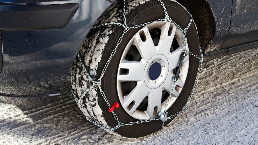 Pourquoi avez-vous besoin de chaînes sur roues et comment les utiliser correctement