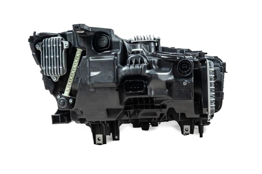 BMW 7 Series F01/F02 2008-2015 Kit restylage vers G12 M760 (avec remplacement du couvercle de coffre et des ailes arrières) Photo 30