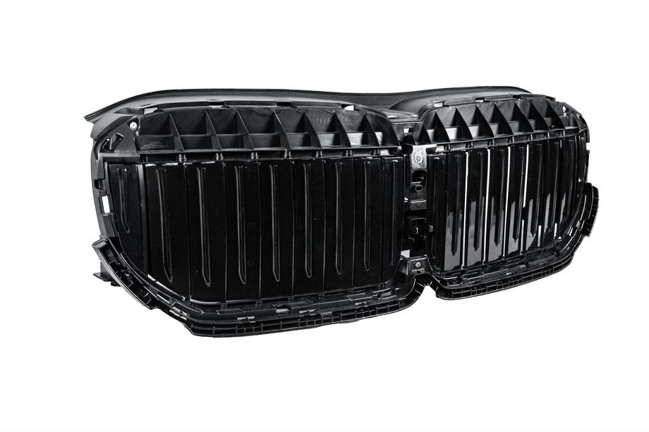 BMW 7 Series F01/F02 2008-2015 Kit restylage vers G12 M760 (avec remplacement du couvercle de coffre et des ailes arrières) Photo 75