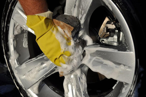 Prendre soin des roues de voiture
