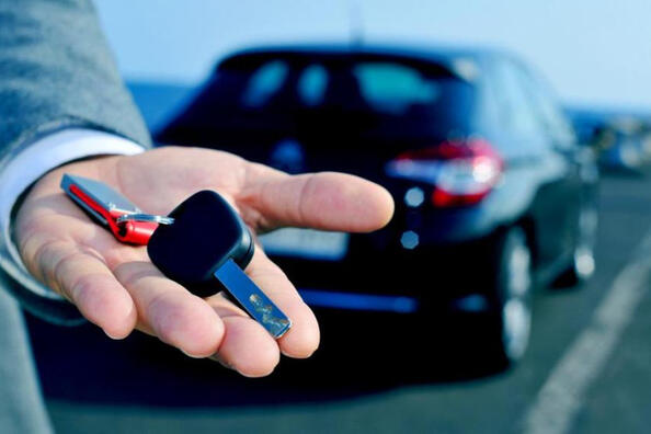 Comment entretenir une voiture avec kilométrage : étapes pratiques après l’achat