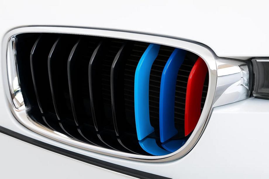 BMW 3 Series F30/F31 2012-2019 Caches de calandre pour grille à 8 barres (3 pcs) Image