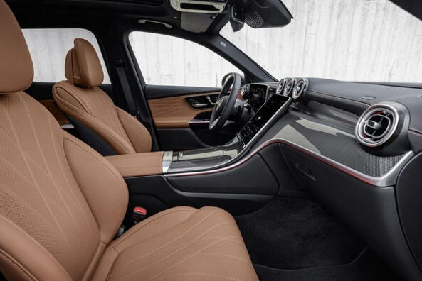 Examen du crossover à traction intégrale du Mercedes-Benz GLC de deuxième génération Photo 6