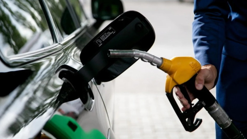 Économiser du carburant en hiver : conseils aux conducteurs