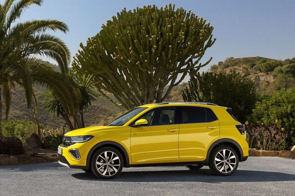 Examen du crossover sous-compact Volkswagen T-Cross mis à jour Photo 3