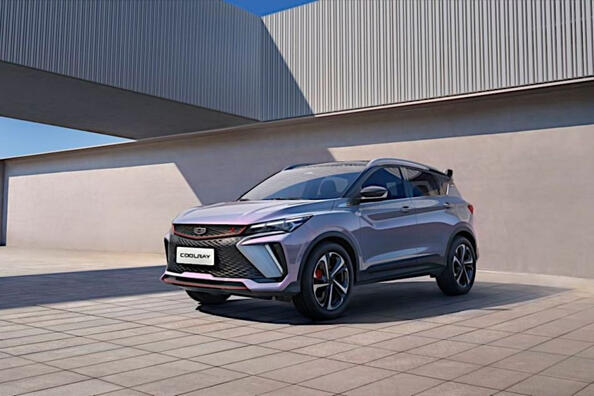 Examen du crossover compact compact mis à jour Geely Coolray