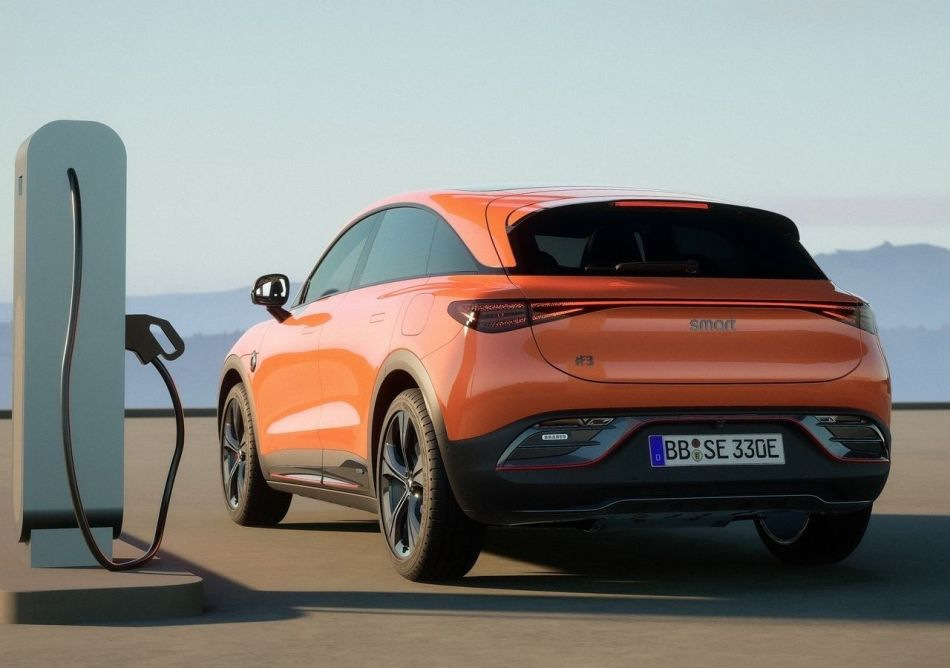 Examen du multisegment sous-compact électrique Smart #3