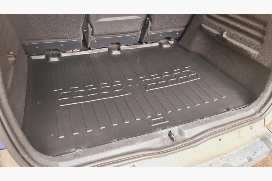 Renault Scenic/Grand 2003-2009 Tapis de coffre Stingray 3D (Pour Scenic) Image