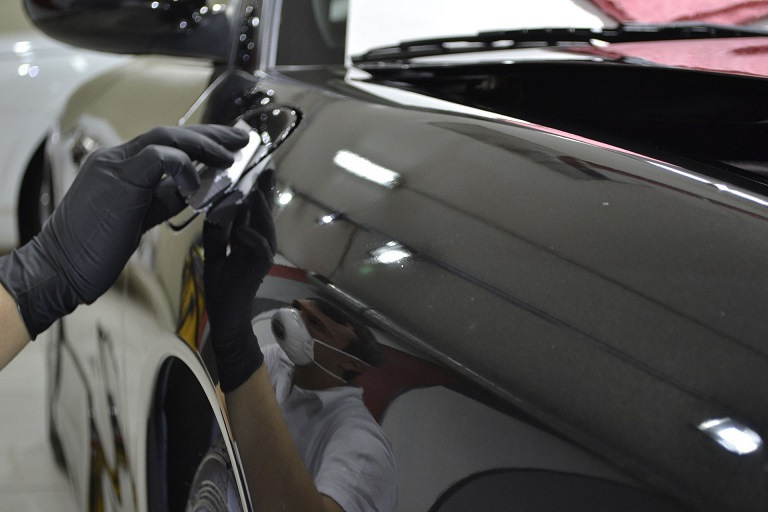 Qu’est-ce qu’un revêtement céramique pour voiture ?