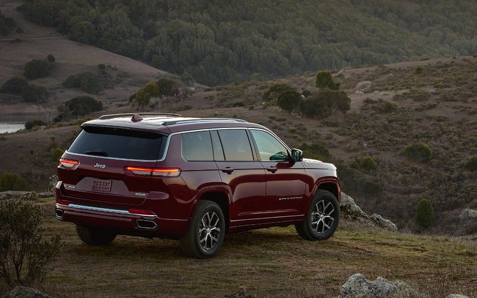 Essai du Jeep Grand Cherokee L : La quintessence du luxe et de la puissance