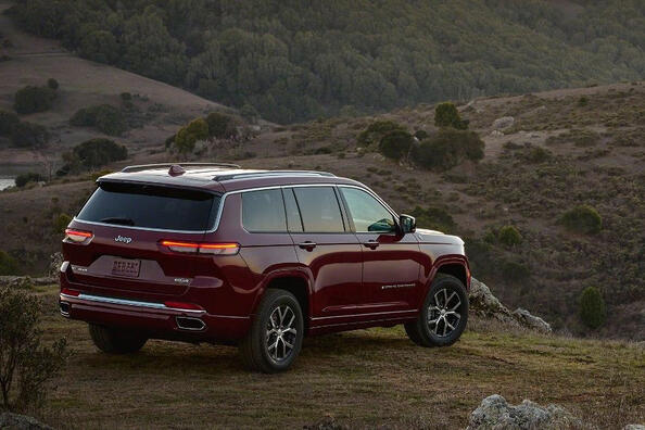 Essai du Jeep Grand Cherokee L : La quintessence du luxe et de la puissance Photo 4