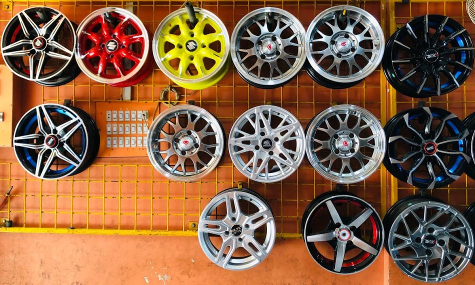 Comment choisir la couleur des jantes d’une voiture ?
