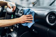 Comment bien entretenir le plastique à l’intérieur de la voiture ? photo 1