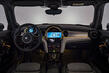 Aperçu de la berline électrique compacte MINI Hatchback Electric photo 5