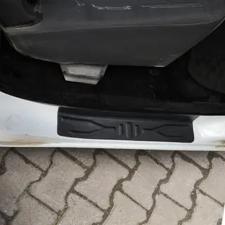 Couvre seuils de porte EuroCap (4 pcs, ABS) Dacia Lodgy 2012-2022 photo 2
