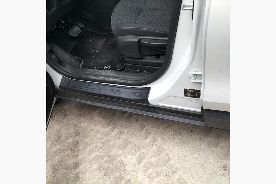 Opel Crossland X 2017-2024 Couvre seuils de porte EuroCap (4 pcs, ABS) Image