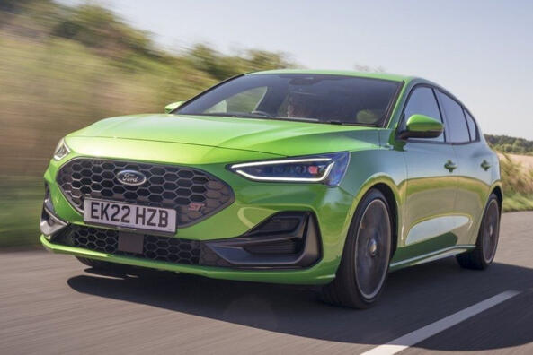 Ford Focus ST : dynamique passionnante et technologies modernes Photo 3