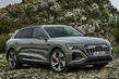 Crossover électrique à traction intégrale Audi Q8 e-tron photo 1