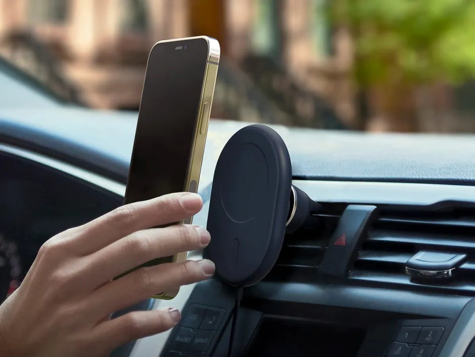 Comment choisir un support de téléphone : un guide pour les propriétaires de voitures