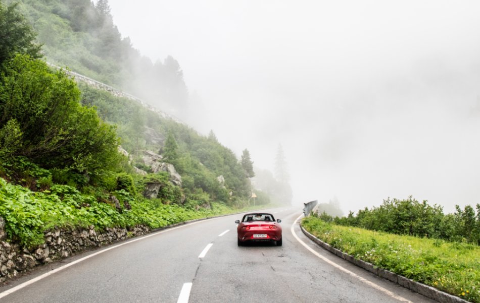 Comment voyager en toute sécurité en voiture
