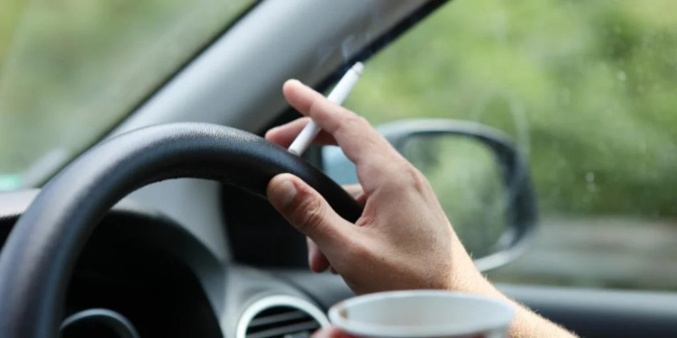Comment se débarrasser de l’odeur de tabac dans l’habitacle d’une voiture ?