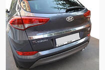 Hyundai Tucson TL 2016-2021 Destockage Moulure de coffre au-dessus de la plaque (2015–2018, supérieure, large, inox) photo 1
