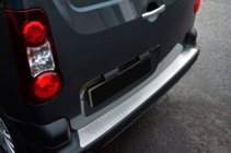 Peugeot Partner Tepee 2008-2018 Protection de Pare-chocs Arrière OmsaLine Inox photo 2