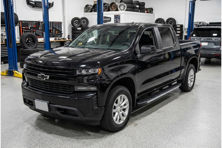 Chevrolet Silverado 2019- Marchepieds Latéraux Duru (2 pcs, Aluminium) Image