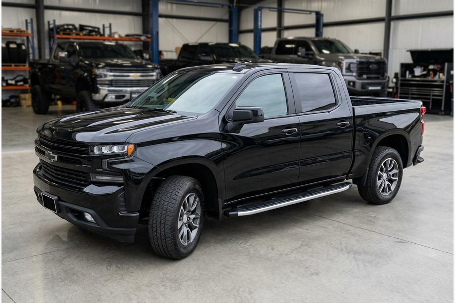 Chevrolet Silverado 2019- Marchepieds Latéraux Fullmond (2 pcs, Aluminium) Image