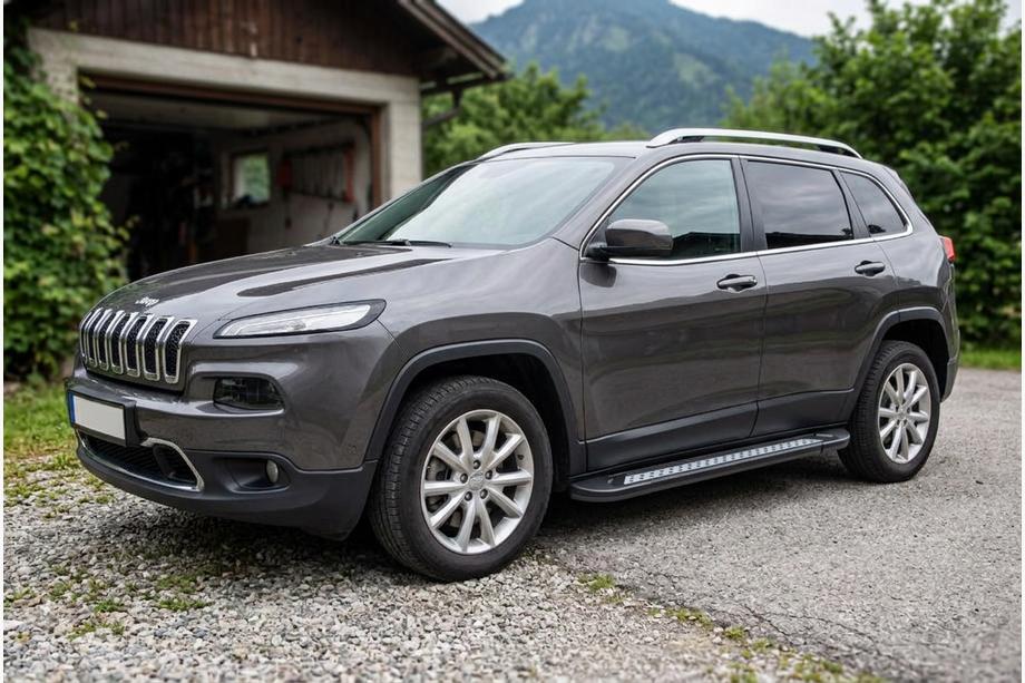 Jeep Cherokee KL 2013- Marchepieds Latéraux Vision New Black (2 pcs, Aluminium) Image