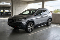 Jeep Cherokee KL 2013- Marchepieds Latéraux RedLine V1 (2 pcs, Aluminium) photo 1