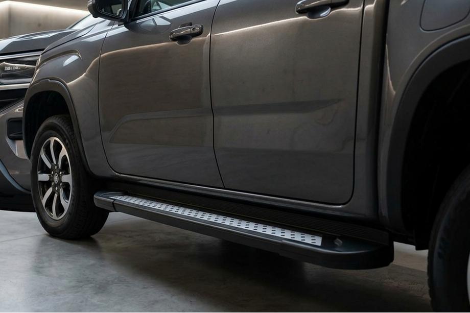Ford Ranger 2022- Marchepieds Latéraux Vision New Black (2 pcs, Aluminium) Photo 1