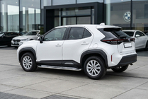 Toyota Yaris/Yaris Cross (XP210) 2020- Marchepieds Latéraux Maydos V2 (2 pcs, Aluminium) photo 1