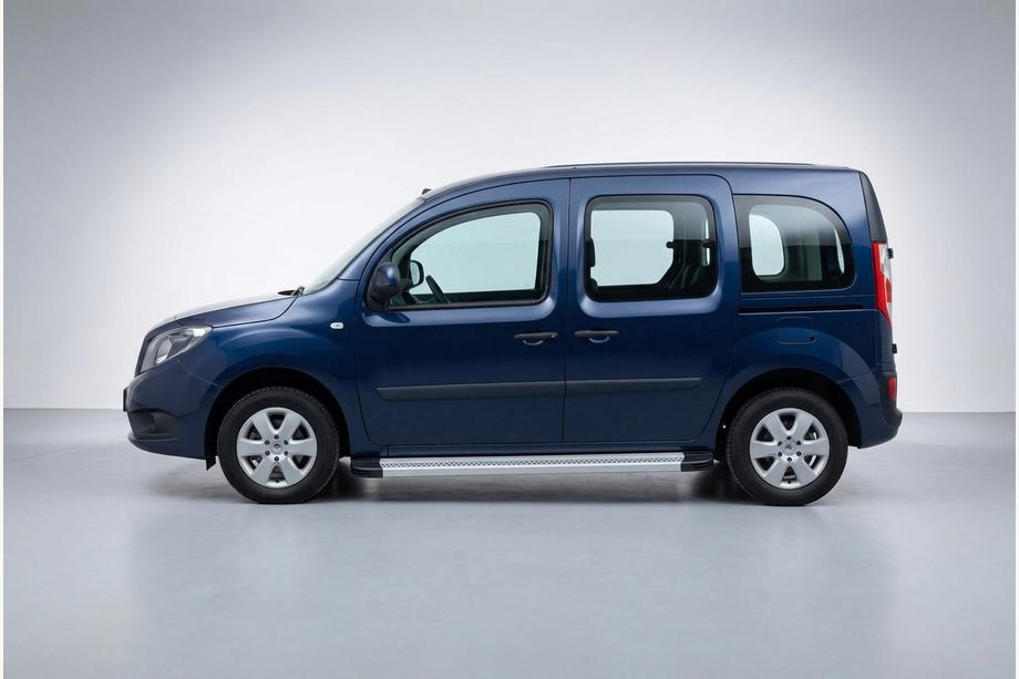 Renault Kangoo/Express 2021- Marchepieds Latéraux Maya V2 (2 pcs, Aluminium) Renault Express à partir de 2021 Image