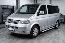 Volkswagen T5 Multivan 2003–2010 Marchepieds Latéraux Shining V1 (2 pcs, Aluminium) Empattement Court photo 1