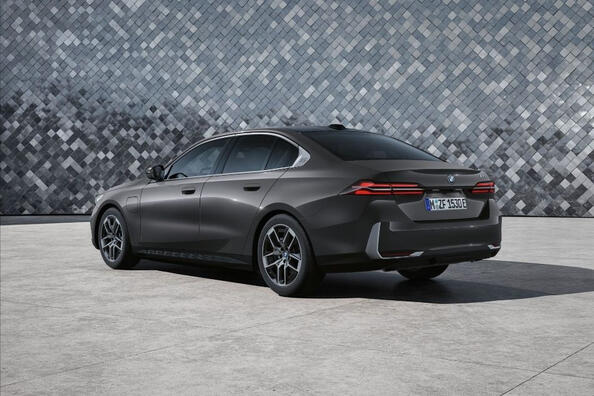 BMW Série 5 : berline business de nouvelle génération Photo 2