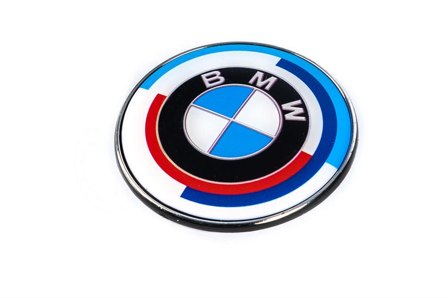 BMW 5 Series E39 1996-2003 Emblème Anniversaire 78mm (arrière) Image