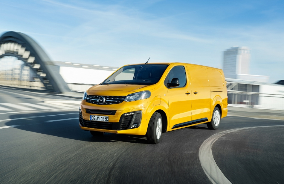 Opel Vivaro-e : un fourgon électrique pour les affaires et les loisirs