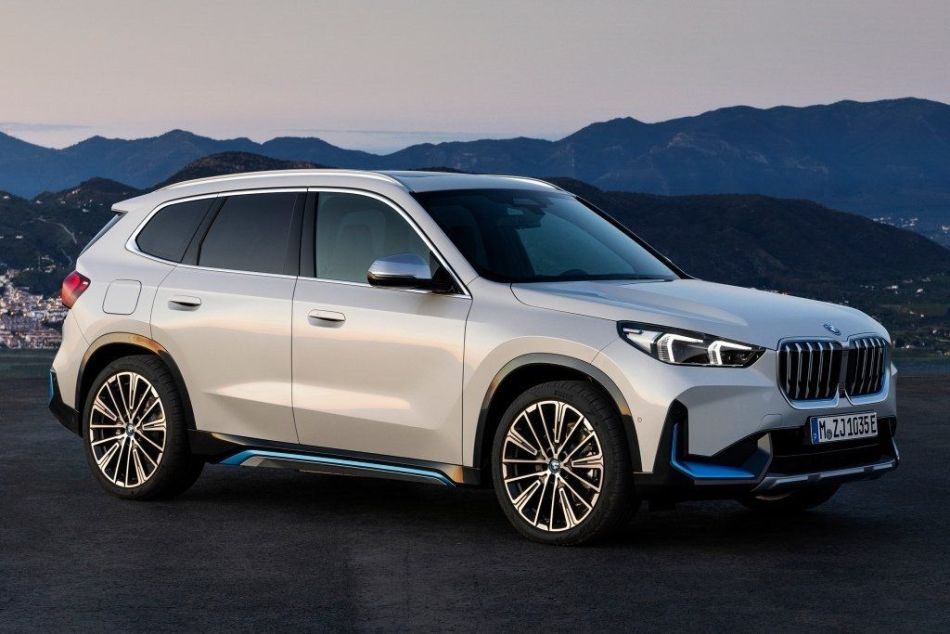 Aperçu du crossover électrique compact BMW iX1