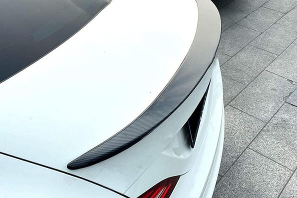 Un spoiler permet-il vraiment d’économiser du carburant ?