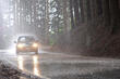 Comment conduire correctement une voiture par temps de pluie photo 1