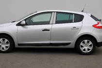 Renault Megane III 2009-2016 Couvre montants de porte en acier inoxydable photo 1