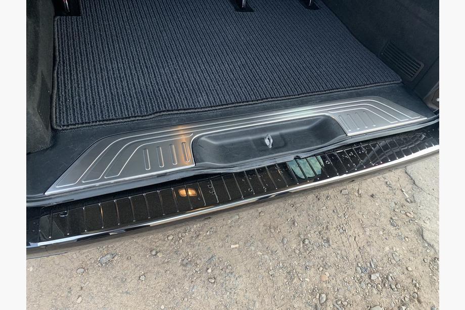 Mercedes Vito/V-class W447 2014- Seuil de Chargement Inox Carmos Photo 4
